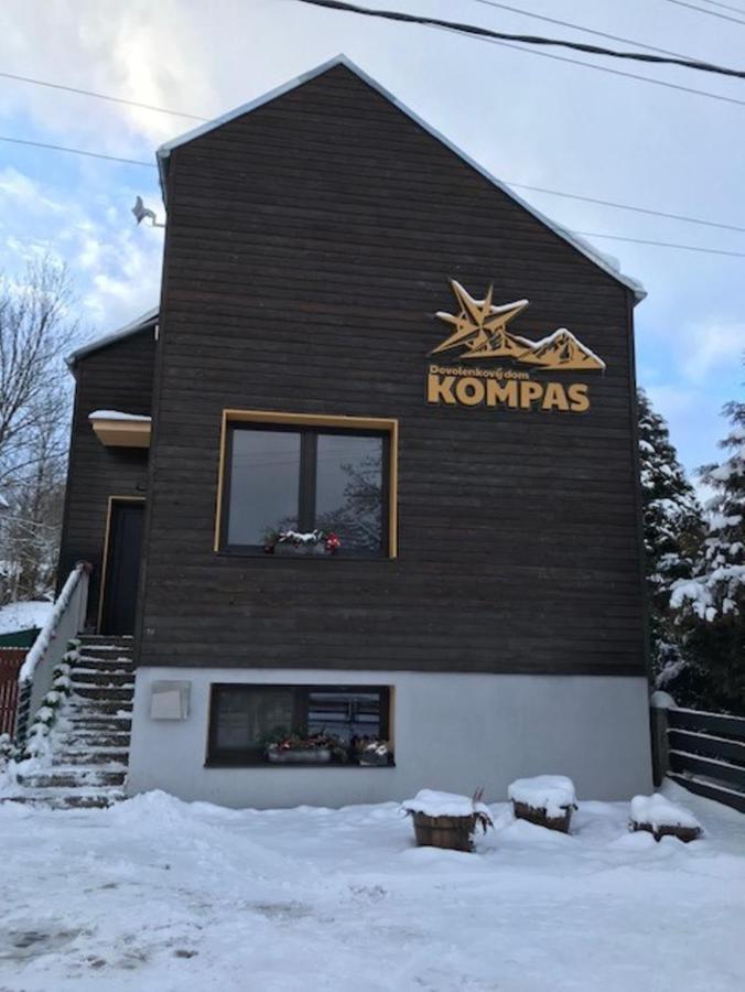 Dovolenkovy Dom - Kompas Pavcina Lehota  Exterior photo